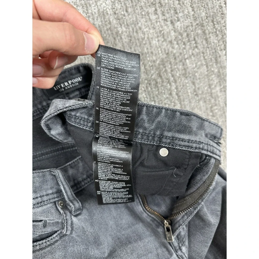 Liverpool Jeans Company blend maintenance